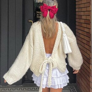 Cream Open-Back Knit Sweater | Beginning Boutique *NWT*